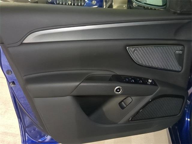 new 2024 Maserati Grecale car, priced at $59,876