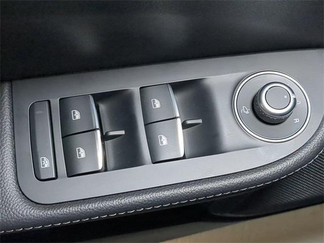 new 2025 Alfa Romeo Giulia car, priced at $46,685