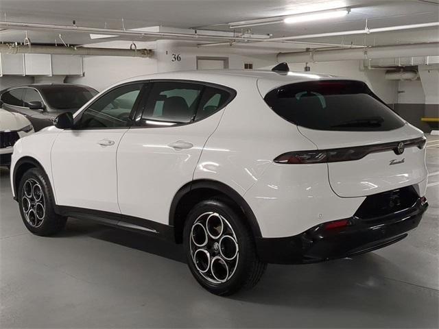 new 2025 Alfa Romeo Tonale car, priced at $38,530