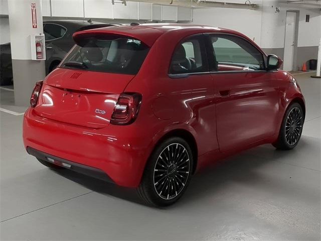 new 2024 FIAT 500e car, priced at $34,095