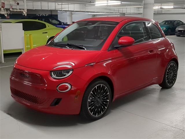 new 2024 FIAT 500e car, priced at $34,095