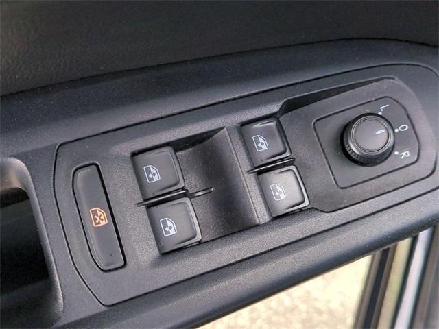 used 2020 Volkswagen Atlas Cross Sport car, priced at $19,788