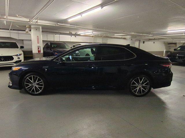 used 2021 Toyota Camry Hybrid car, priced at $28,888