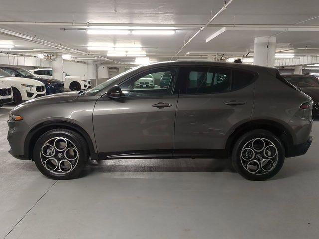 new 2025 Alfa Romeo Tonale car, priced at $34,225