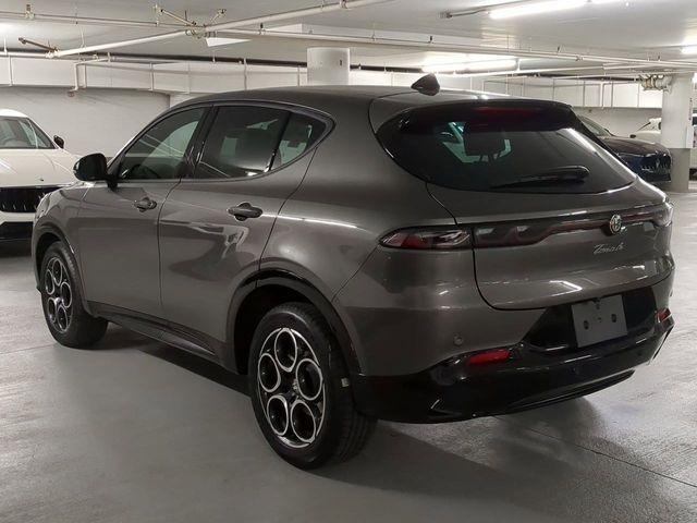 new 2025 Alfa Romeo Tonale car, priced at $34,225