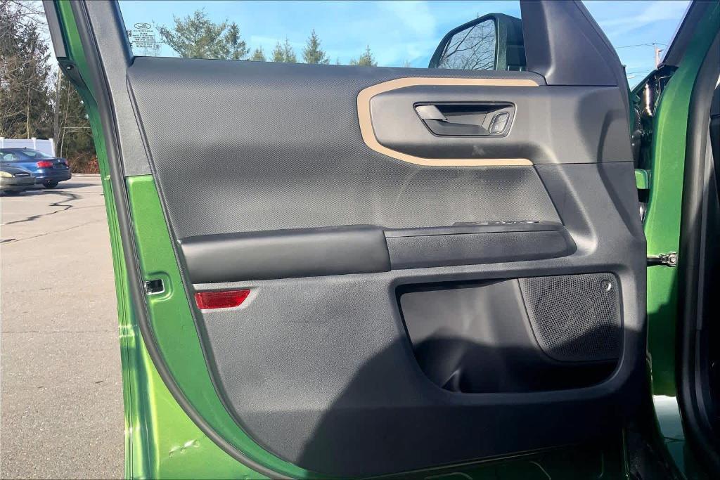 new 2025 Ford Bronco Sport car, priced at $33,925