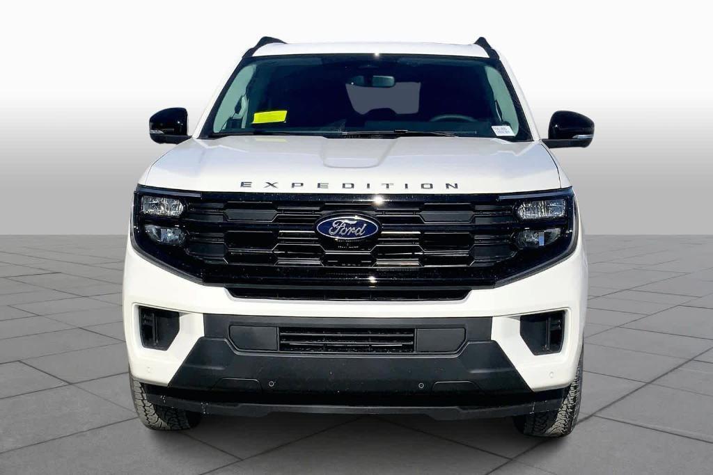 new 2026 Ford Expedition car, priced at $75,886