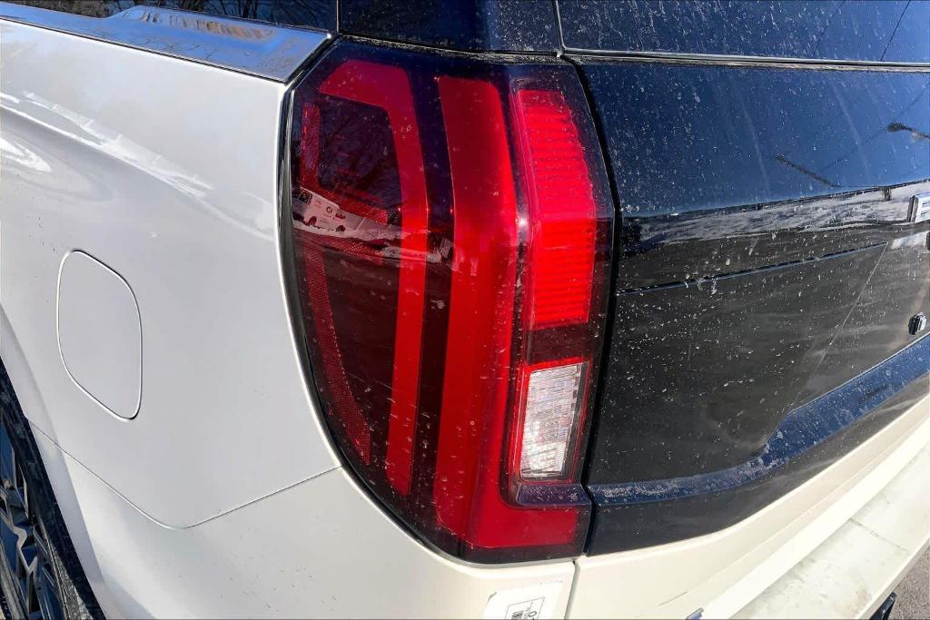 new 2026 Ford Expedition car, priced at $75,886