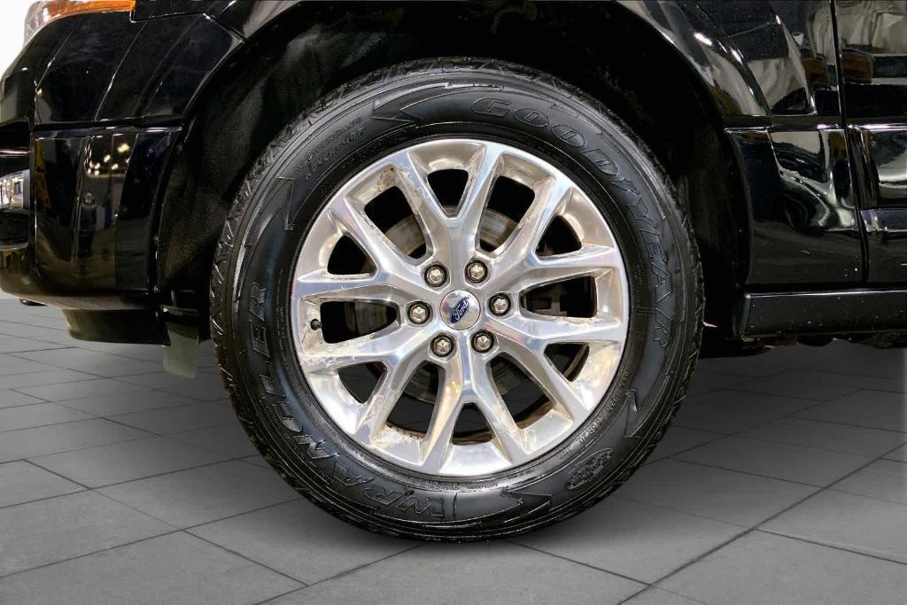 used 2017 Ford Expedition car, priced at $17,967