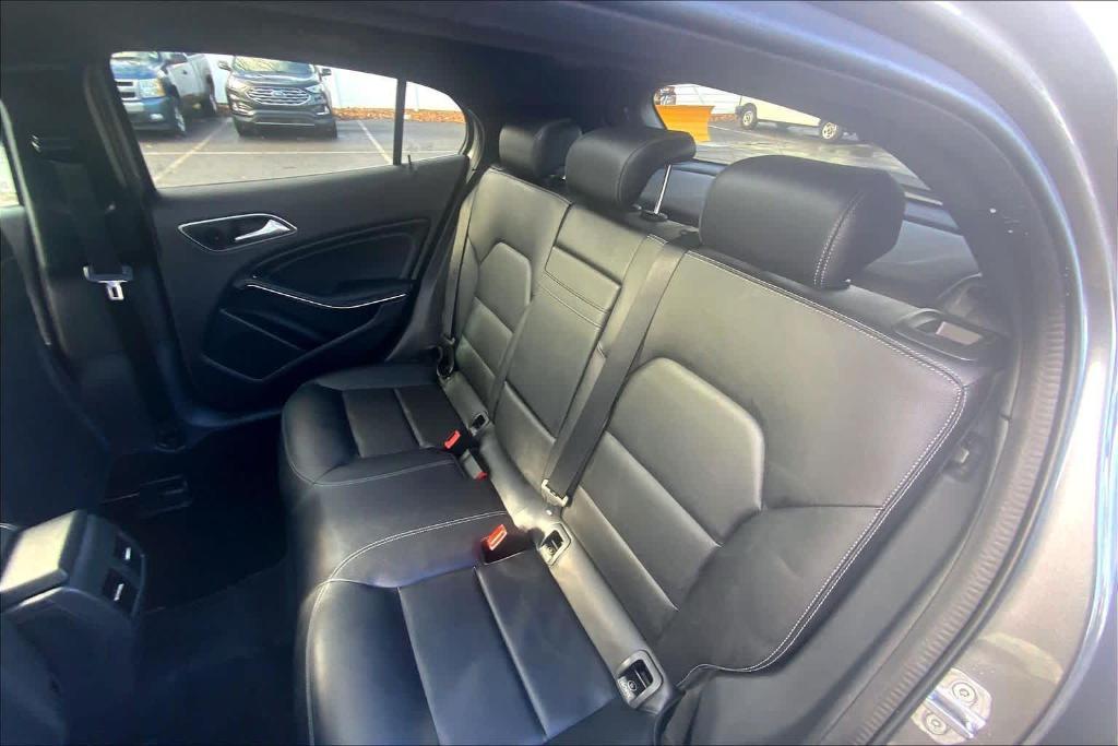 used 2020 Mercedes-Benz GLA 250 car, priced at $17,455