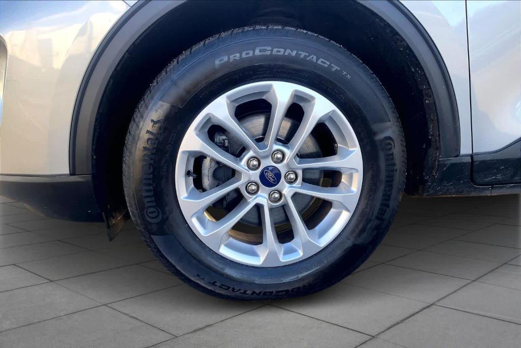 used 2022 Ford Escape car, priced at $18,400