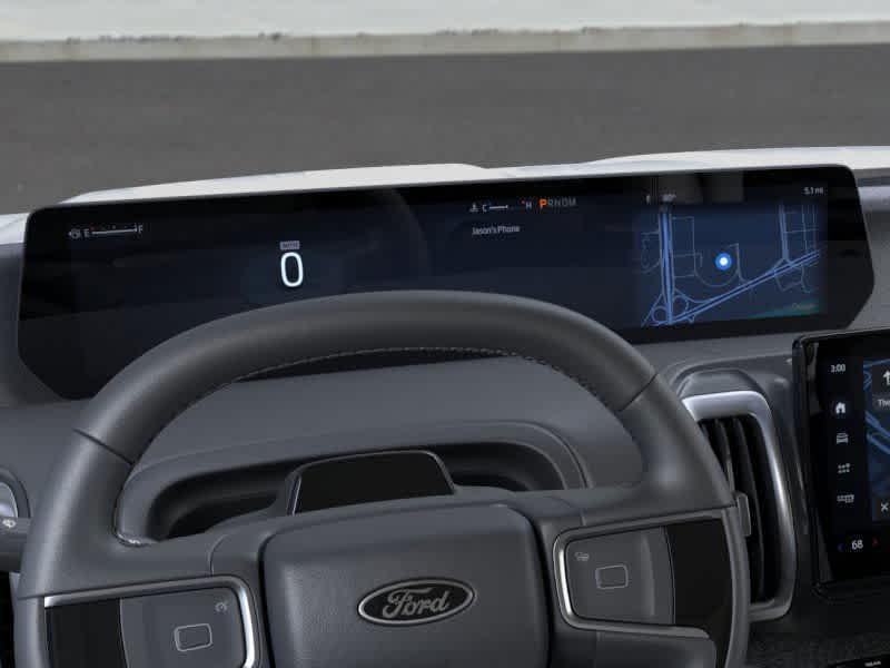 new 2025 Ford Expedition car, priced at $82,717