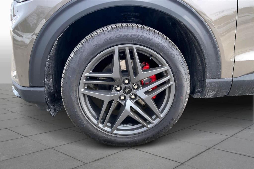 new 2026 Ford Explorer car, priced at $50,151