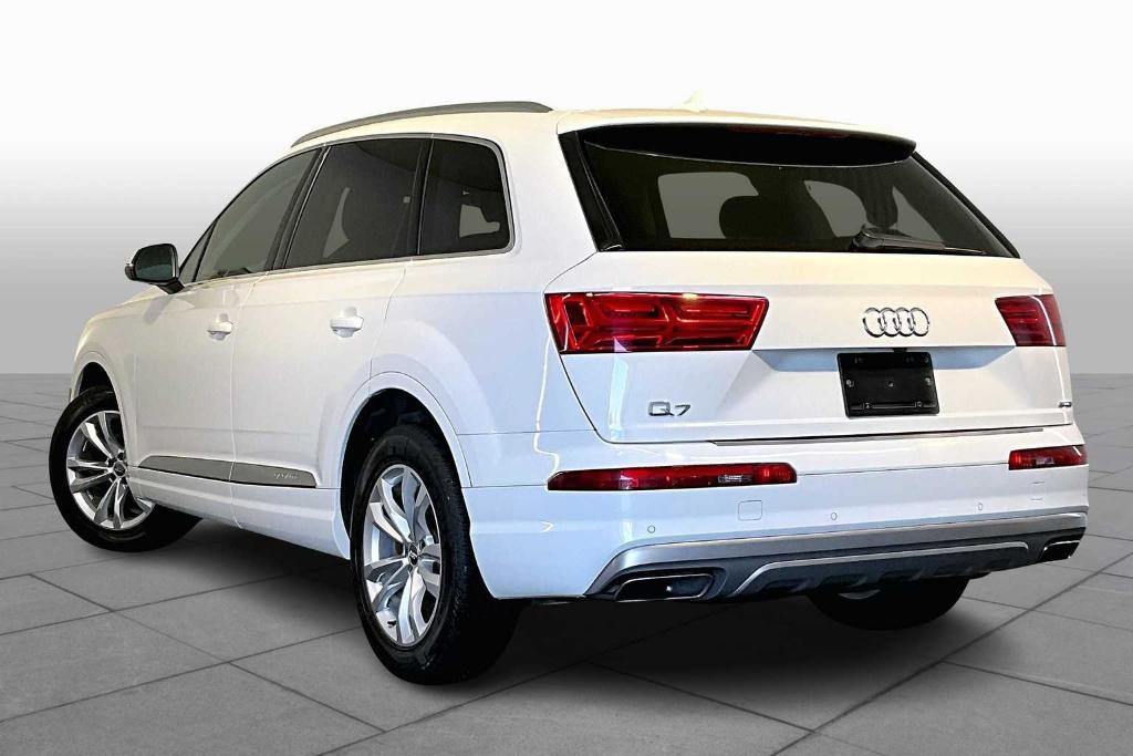 used 2019 Audi Q7 car, priced at $17,500