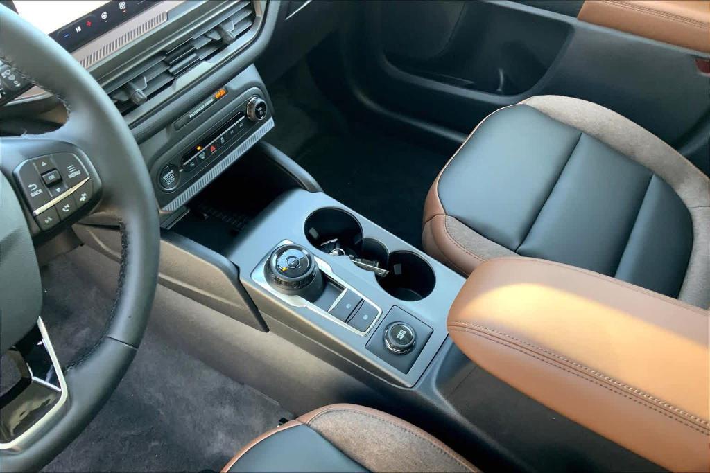 new 2025 Ford Bronco Sport car, priced at $38,921