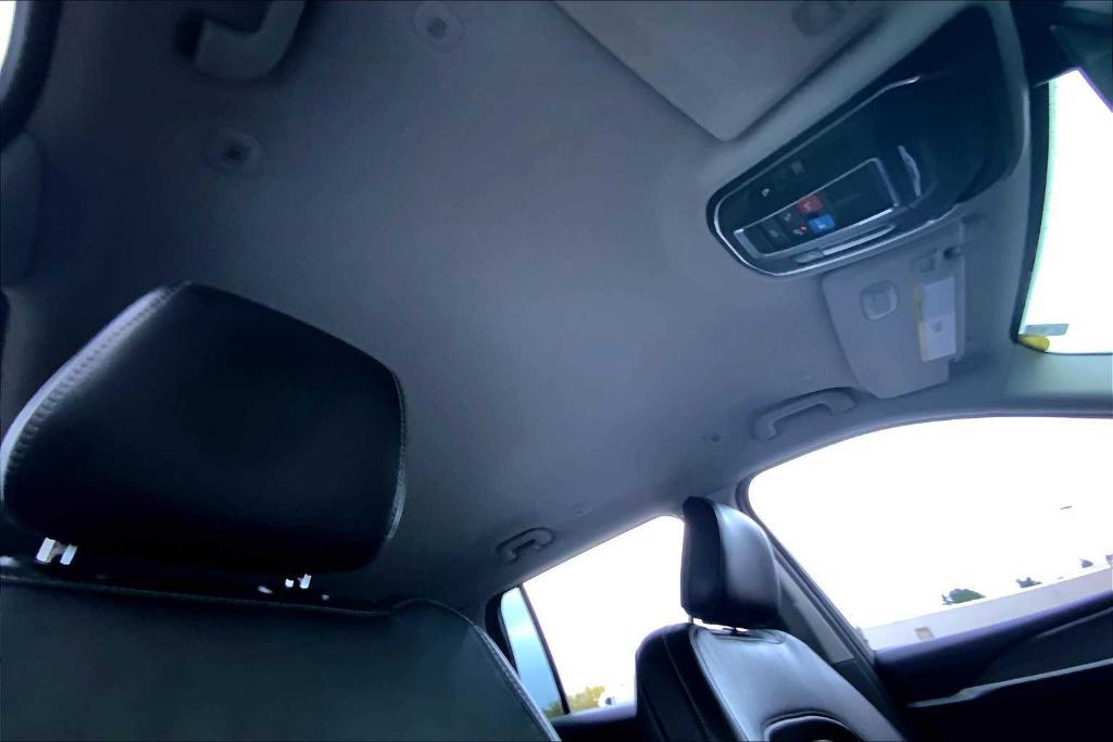 used 2021 Jeep Grand Cherokee L car, priced at $25,871