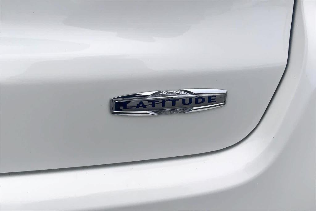 used 2019 Jeep Compass car, priced at $13,400