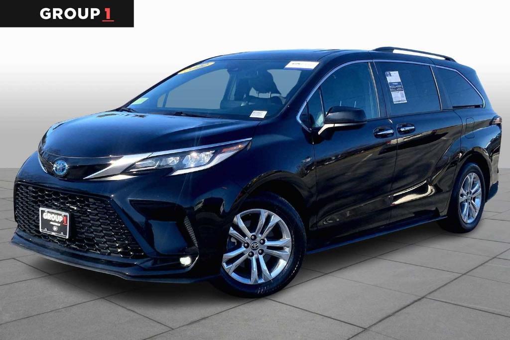 used 2022 Toyota Sienna car, priced at $34,655