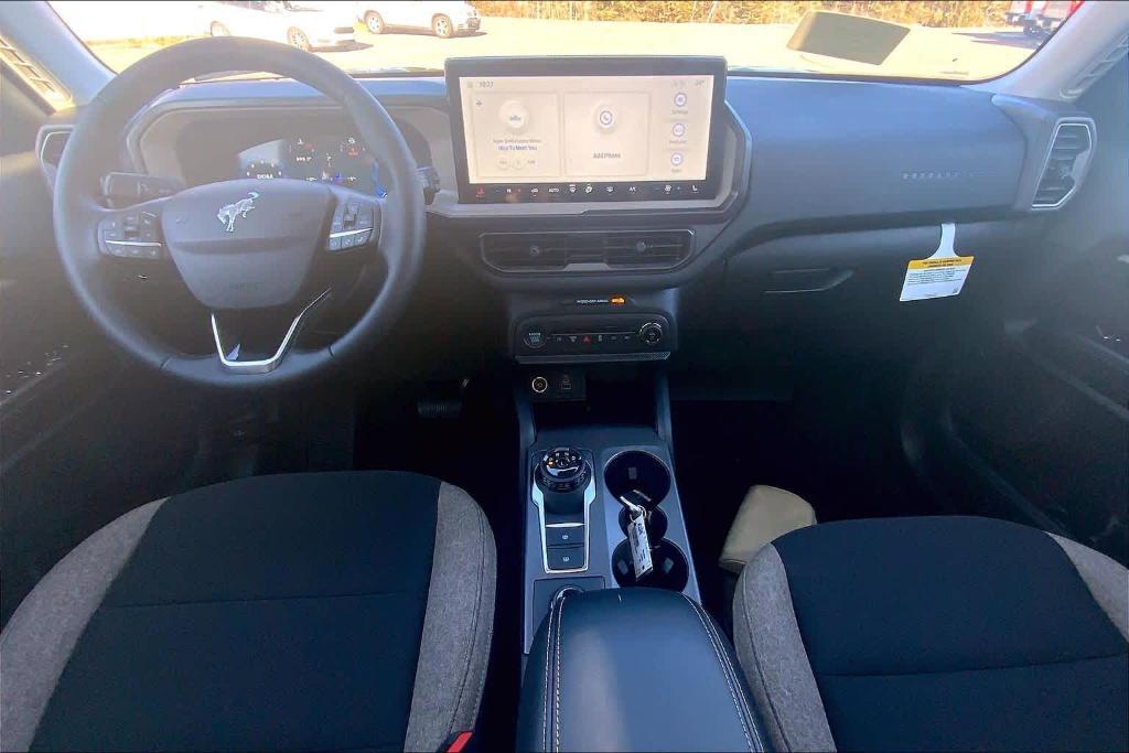 new 2025 Ford Bronco Sport car, priced at $33,899
