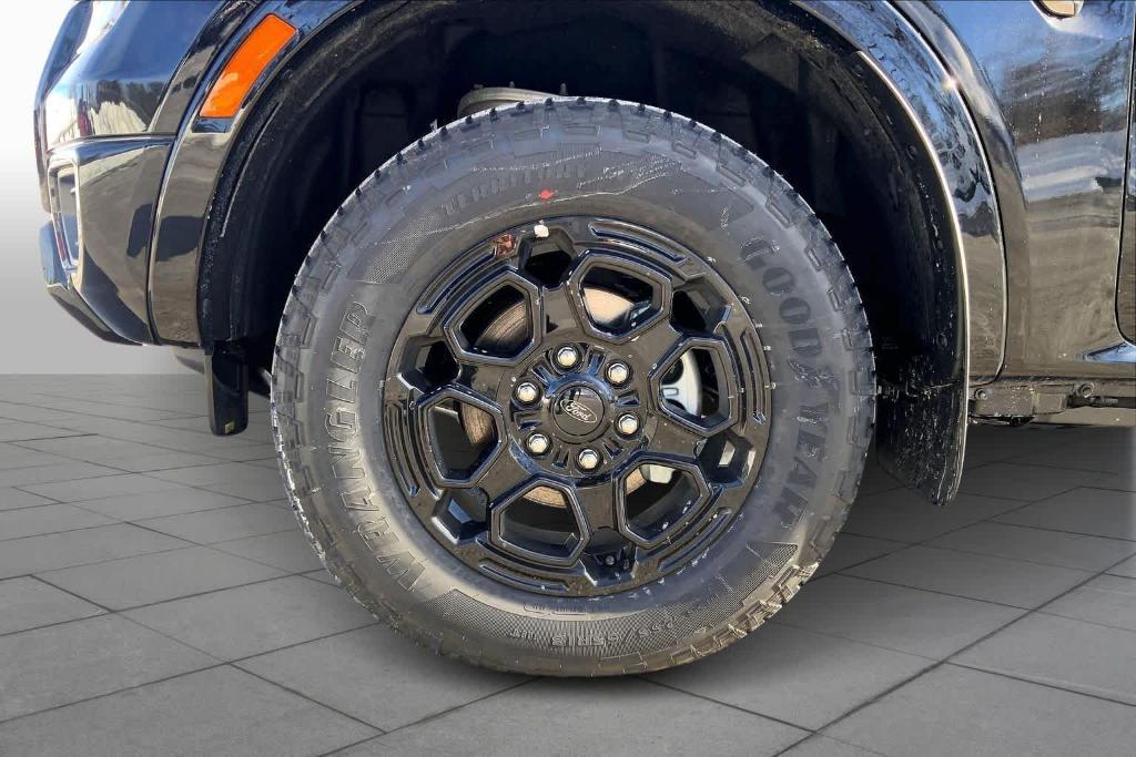 new 2025 Ford Ranger car, priced at $45,835