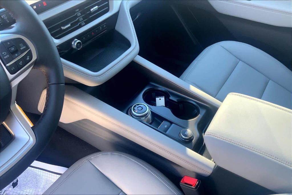 new 2026 Ford Explorer car, priced at $45,103