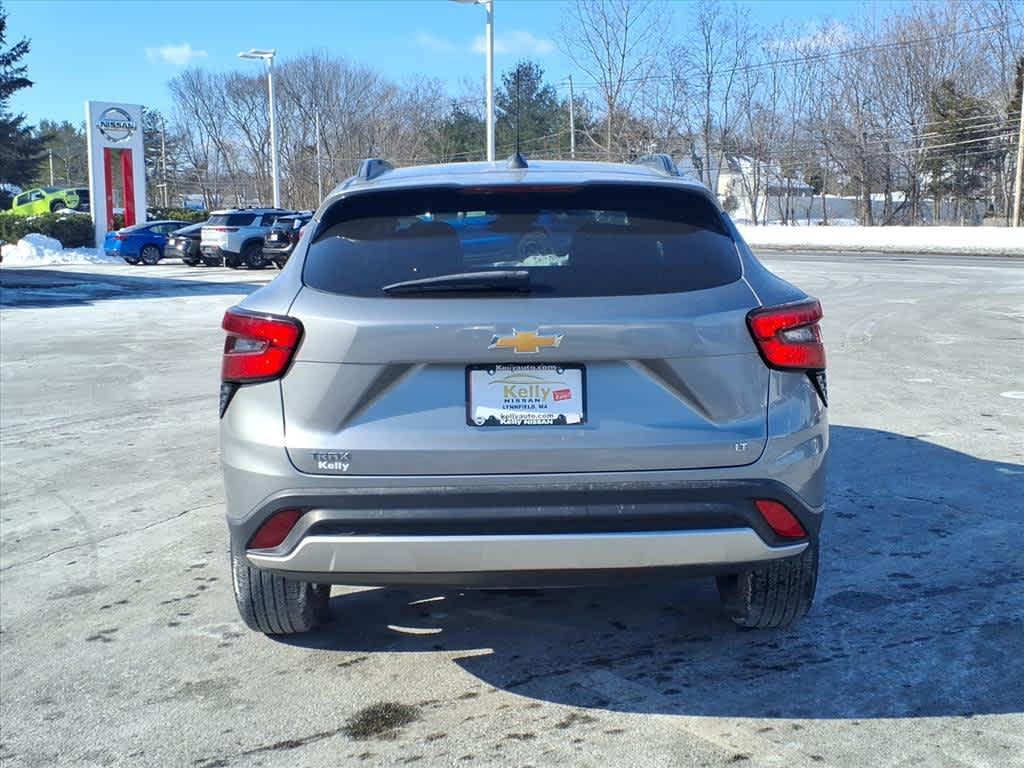 used 2024 Chevrolet Trax car, priced at $20,755
