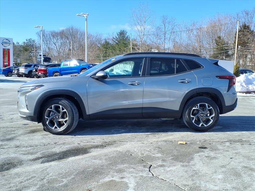 used 2024 Chevrolet Trax car, priced at $20,755