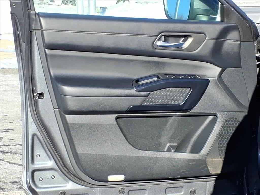 used 2022 Nissan Pathfinder car, priced at $24,629