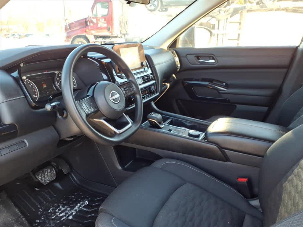 used 2022 Nissan Pathfinder car, priced at $24,629
