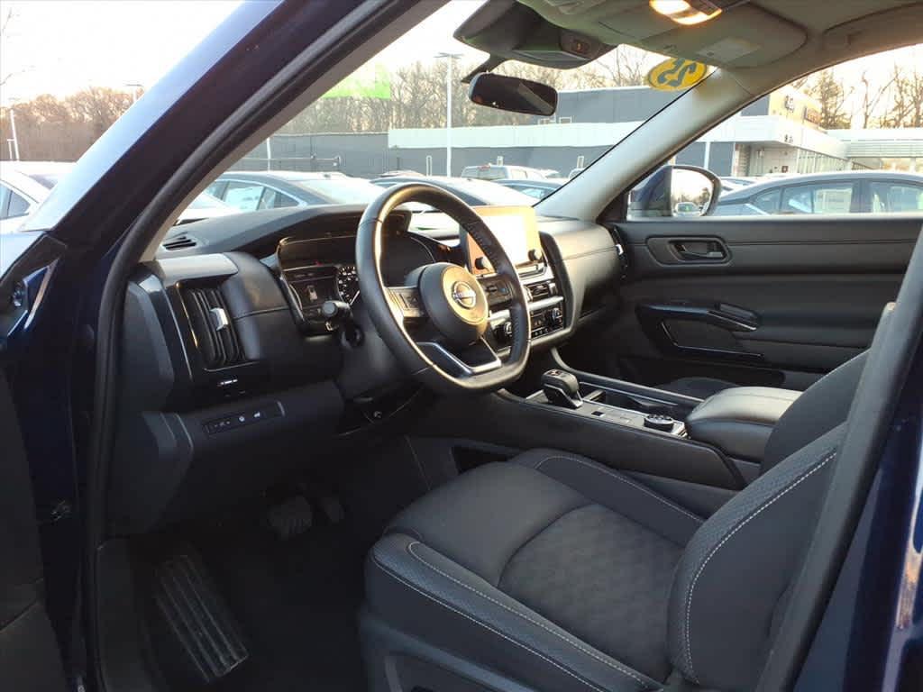 used 2025 Nissan Pathfinder car, priced at $35,997