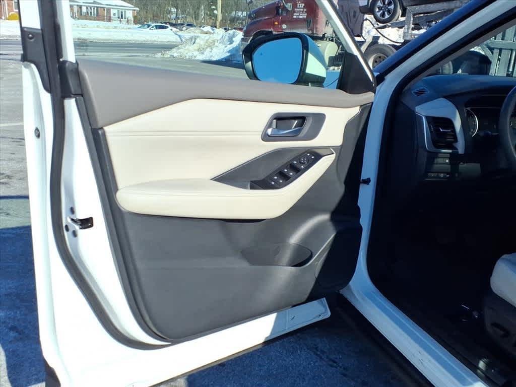 used 2023 Nissan Rogue car, priced at $24,997