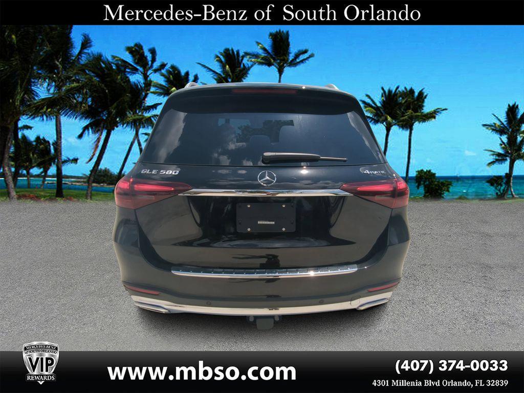 new 2025 Mercedes-Benz GLE 580 car
