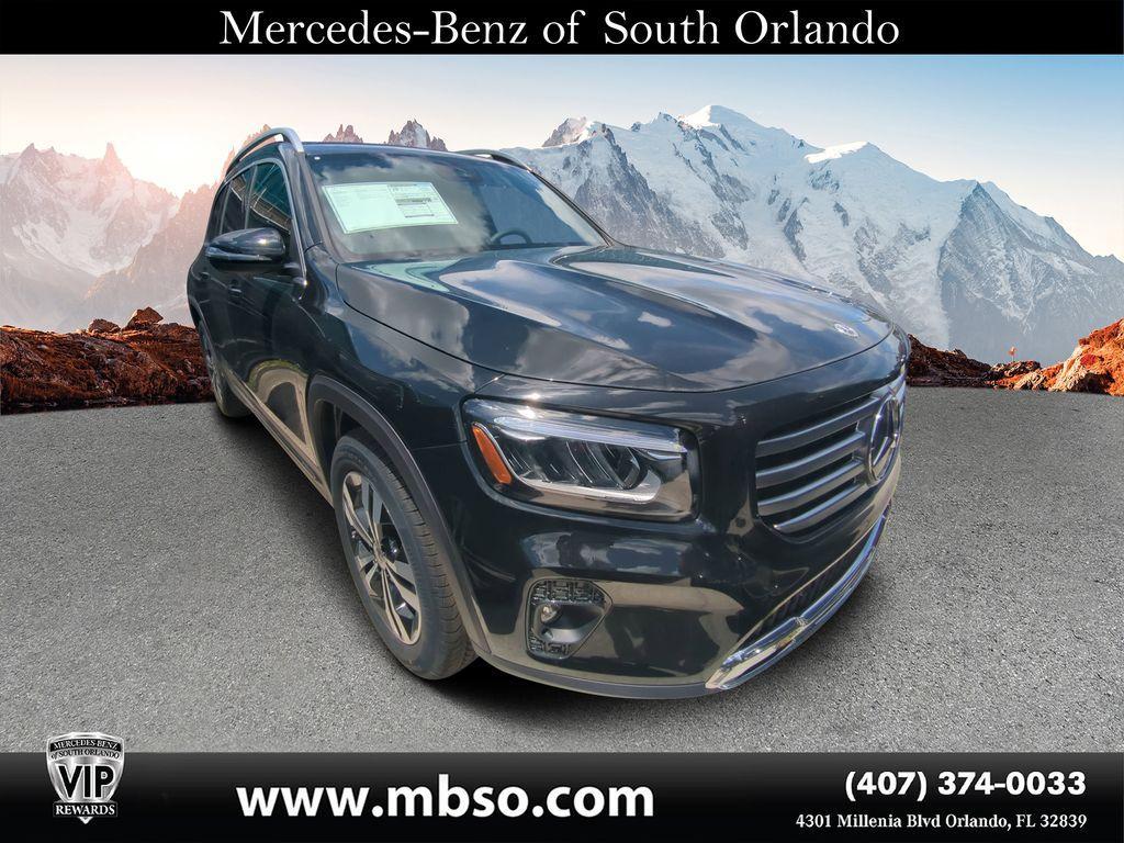 new 2025 Mercedes-Benz GLB 250 car