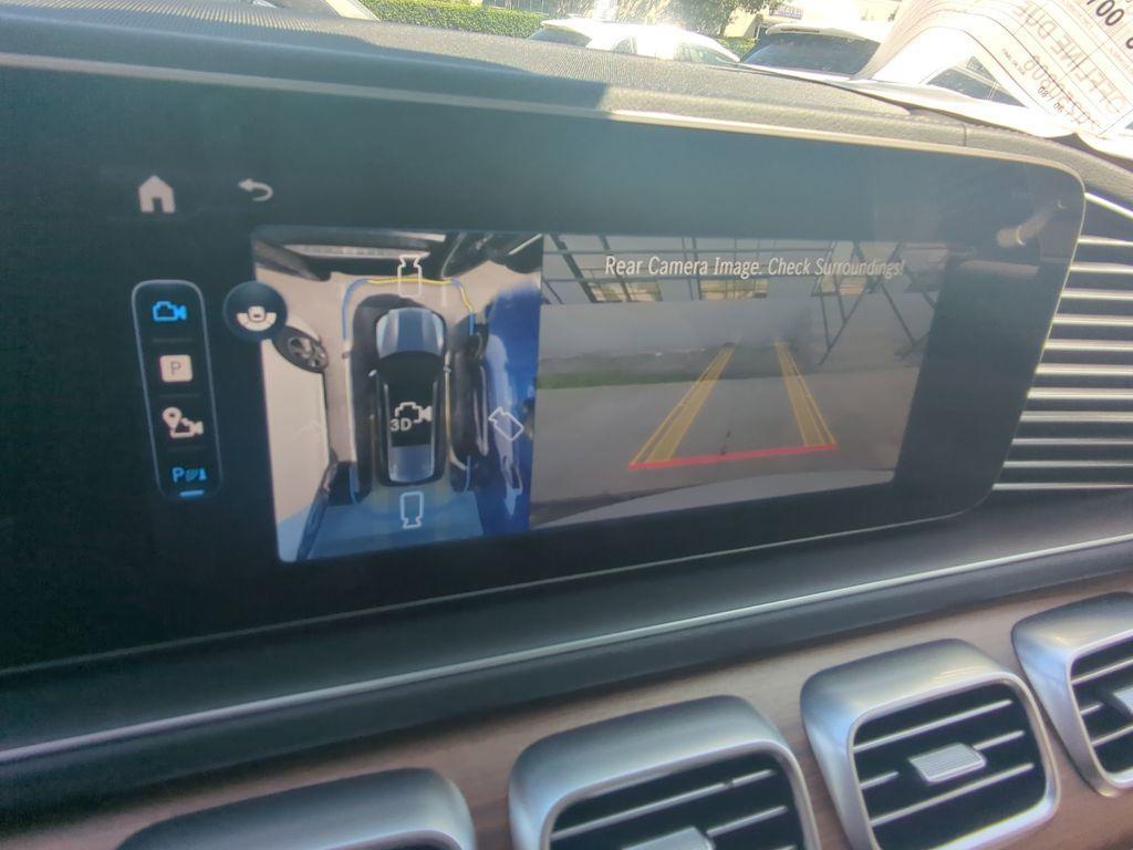 new 2026 Mercedes-Benz GLS 450 car