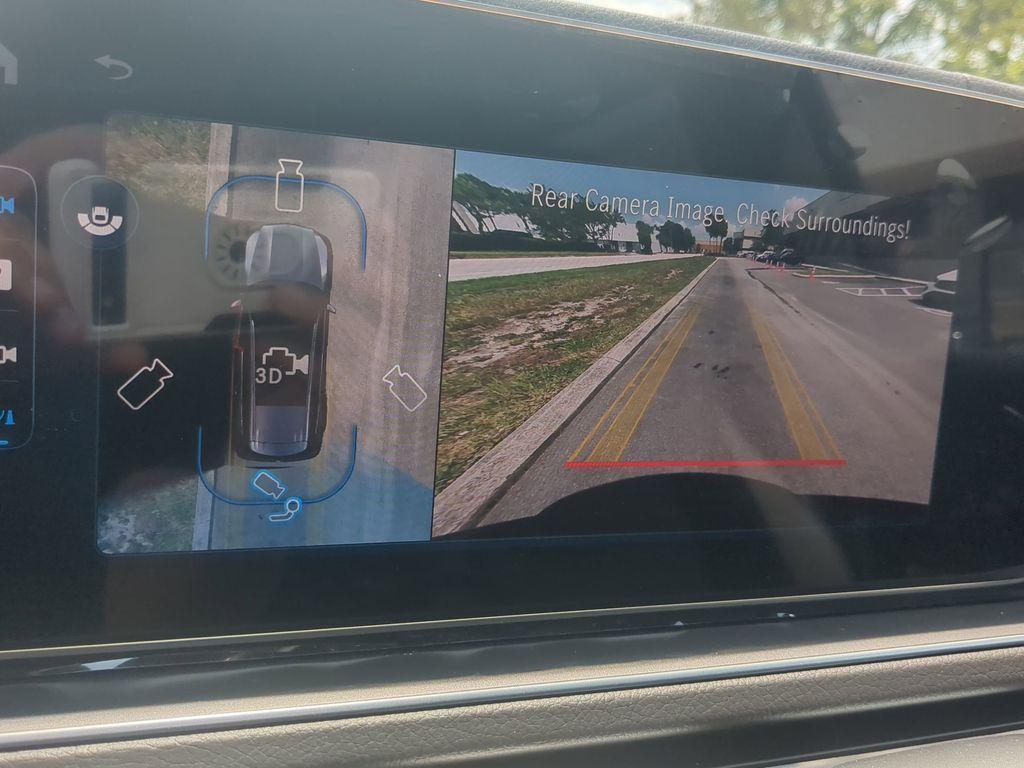 new 2025 Mercedes-Benz GLS 450 car