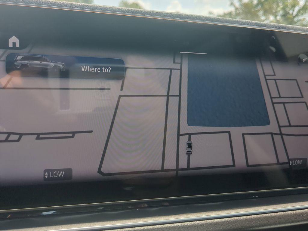 new 2025 Mercedes-Benz GLS 450 car