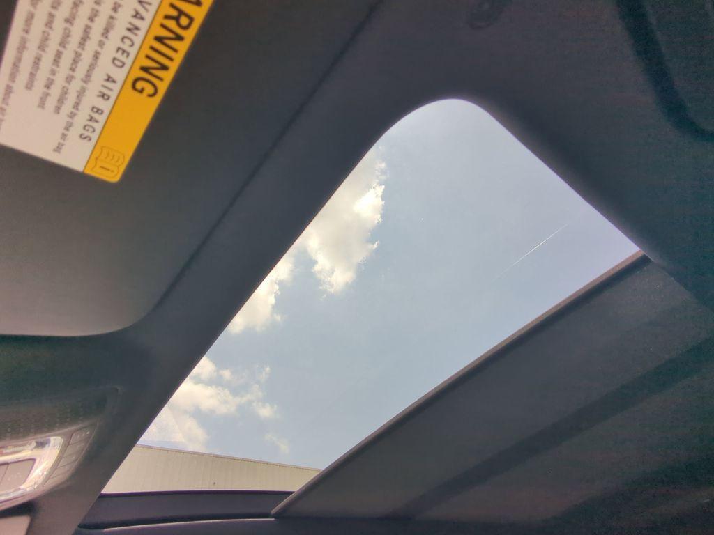 new 2025 Mercedes-Benz GLS 450 car