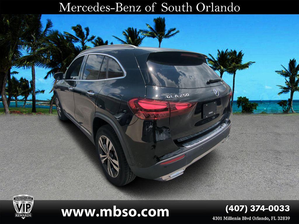 new 2025 Mercedes-Benz GLA 250 car