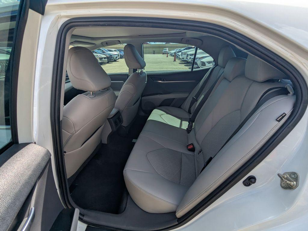 2020 Wind Chill Pearl Toyota Camry