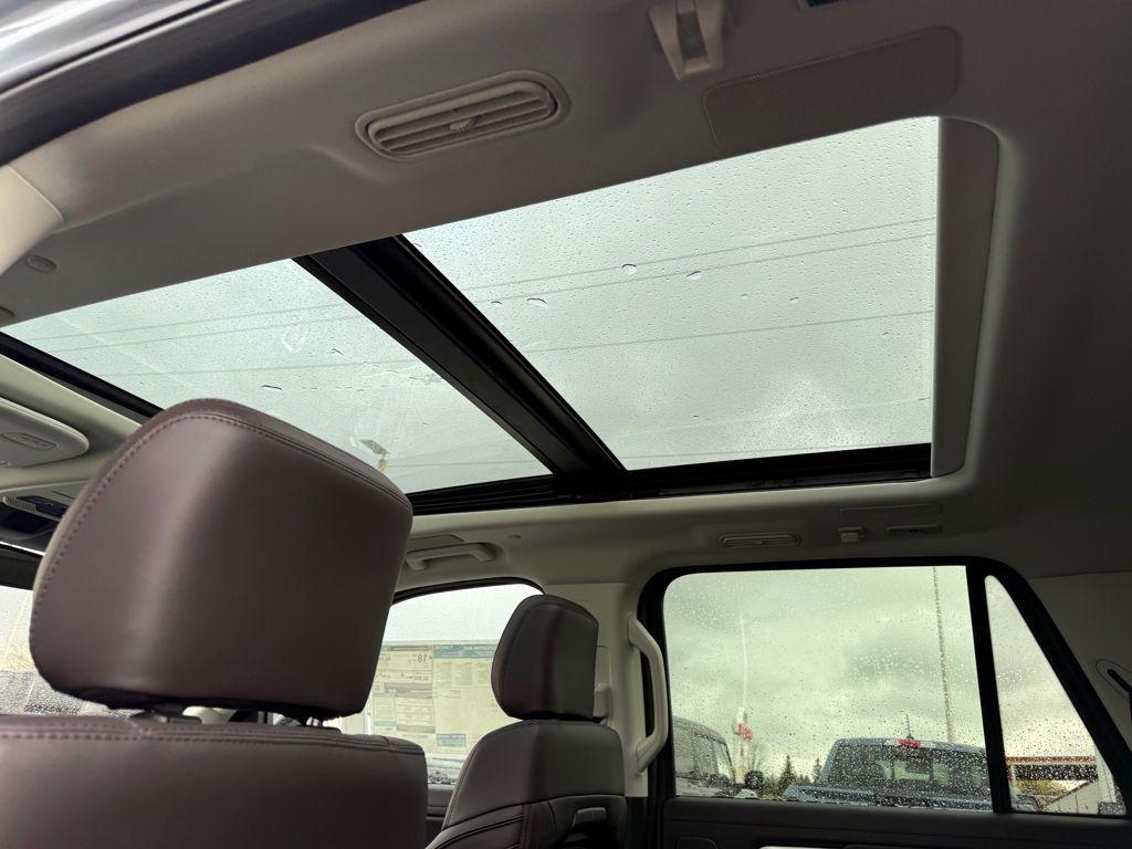 new 2025 Ford Expedition Max car, priced at $92,500