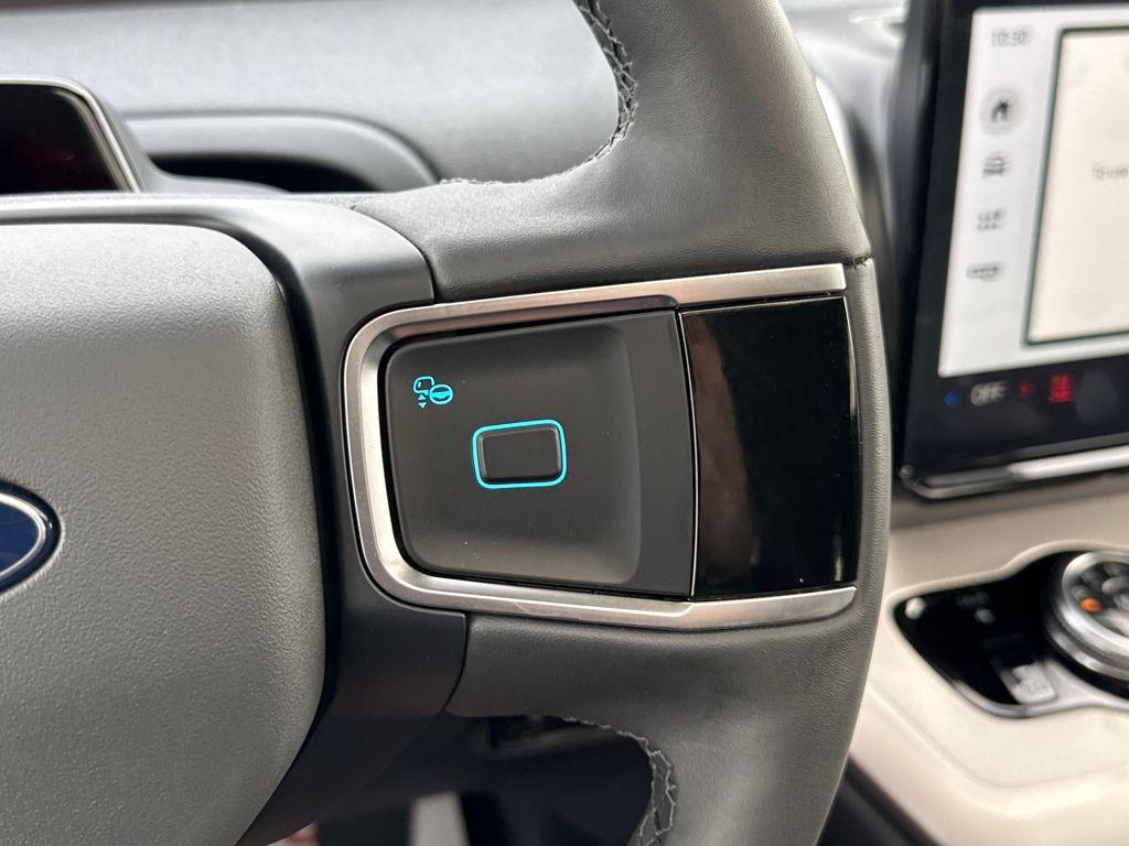 new 2026 Ford Expedition car, priced at $74,835