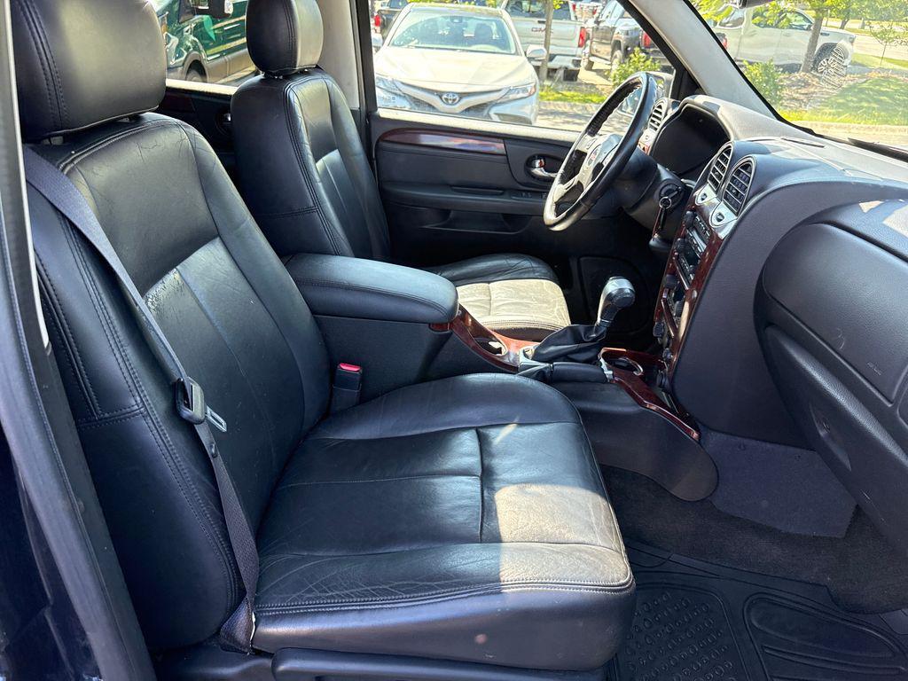 used 2006 GMC Envoy car, priced at $1,999