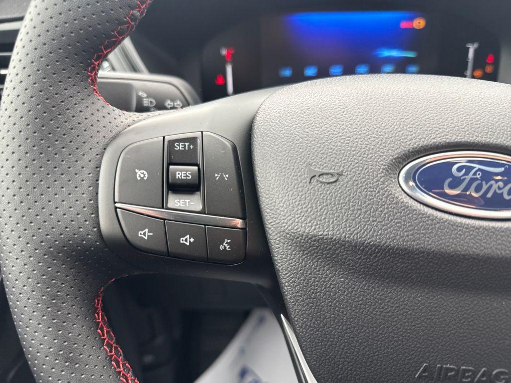 new 2026 Ford Escape car, priced at $32,875