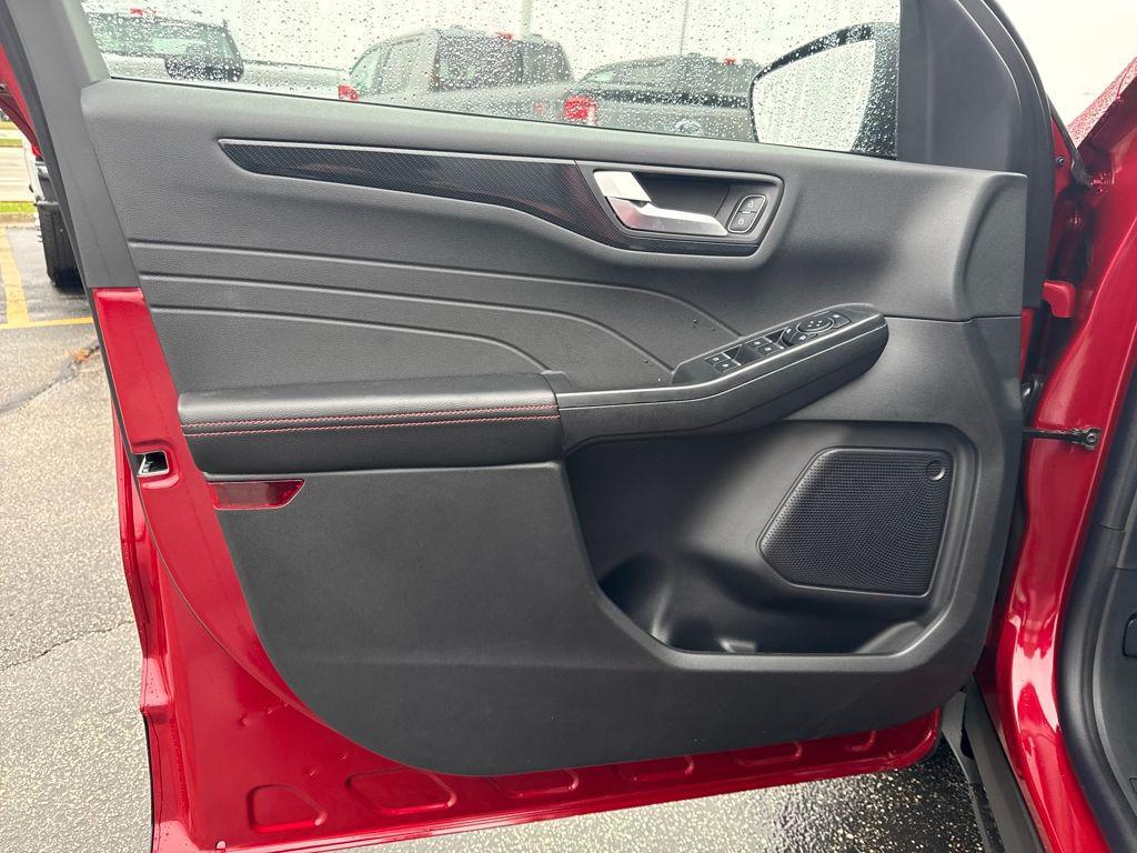 new 2026 Ford Escape car, priced at $32,875