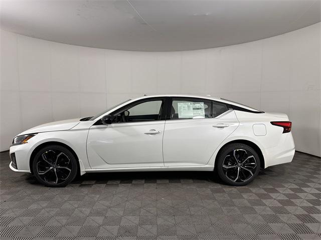 new 2025 Nissan Altima car, priced at $30,173