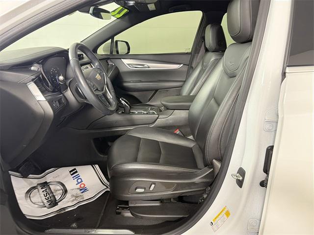 used 2022 Cadillac XT5 car, priced at $26,147