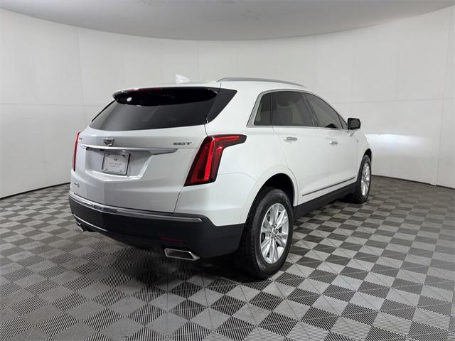 used 2022 Cadillac XT5 car, priced at $26,147