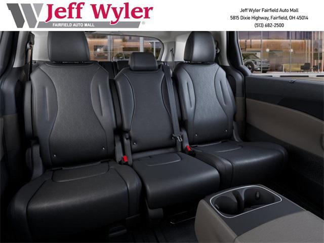 new 2026 Kia Carnival Hybrid car, priced at $43,235