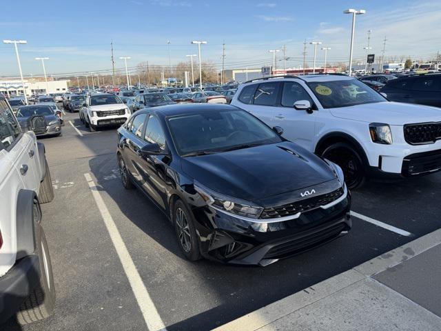 used 2023 Kia Forte car