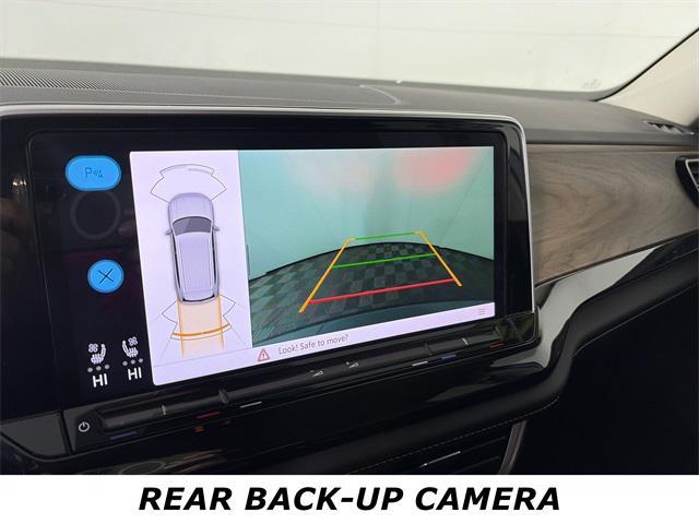 used 2025 Volkswagen Atlas car, priced at $30,436